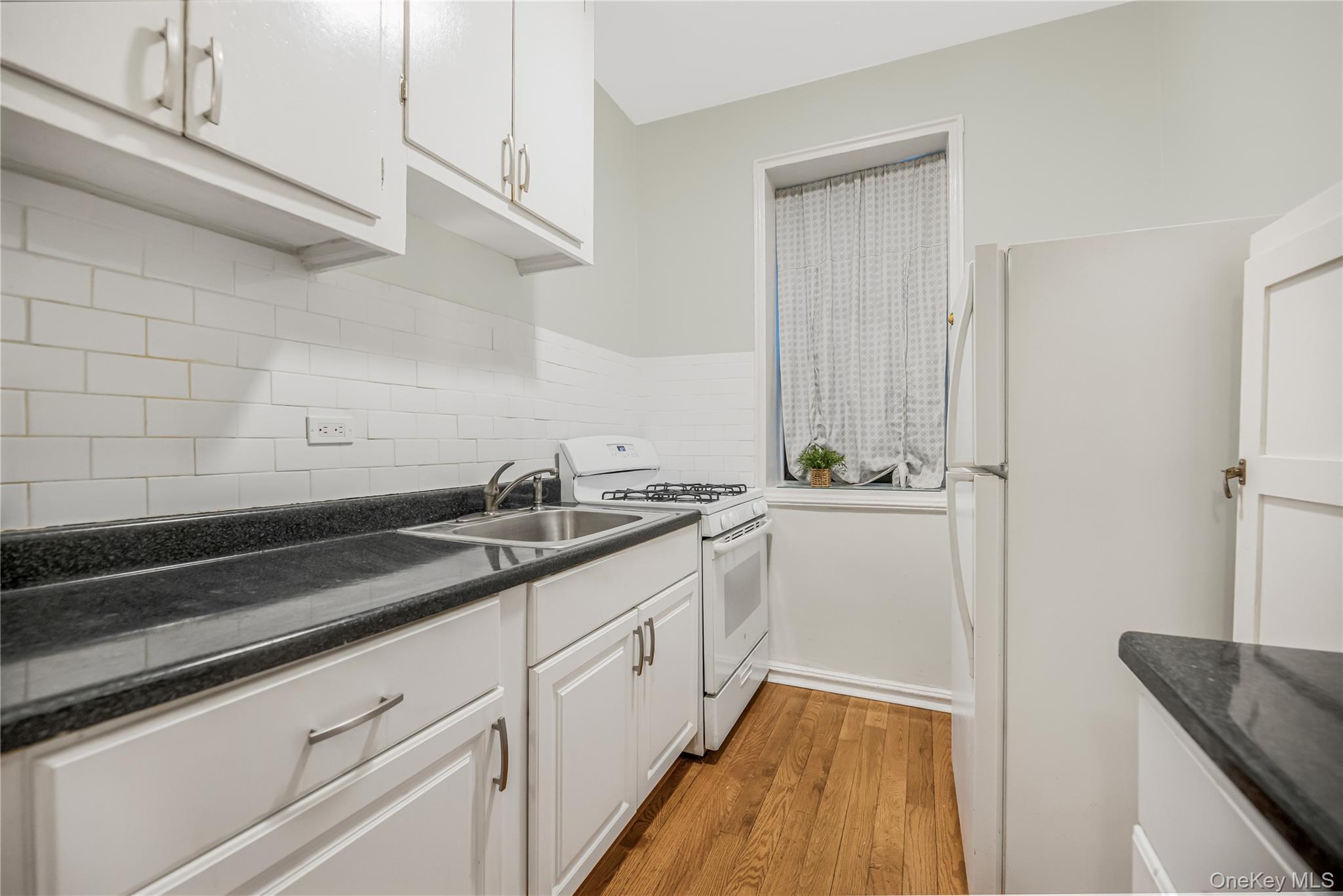 96-11 65th Road, Unit PROF A Queens, NY 11374 - Photo 9 of 21