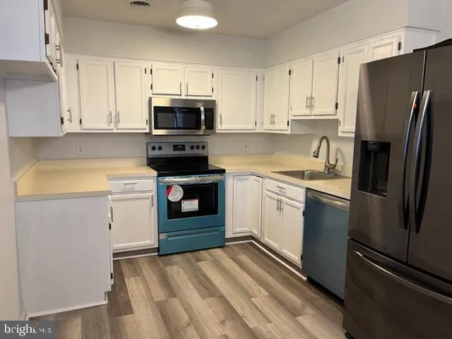 $2,200 | 369 Green Meadow Lane, Horsham, PA 19044