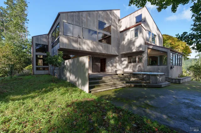 $3,300,000 | 36029 Timber Ridge Road, The Sea Ranch, CA 95497