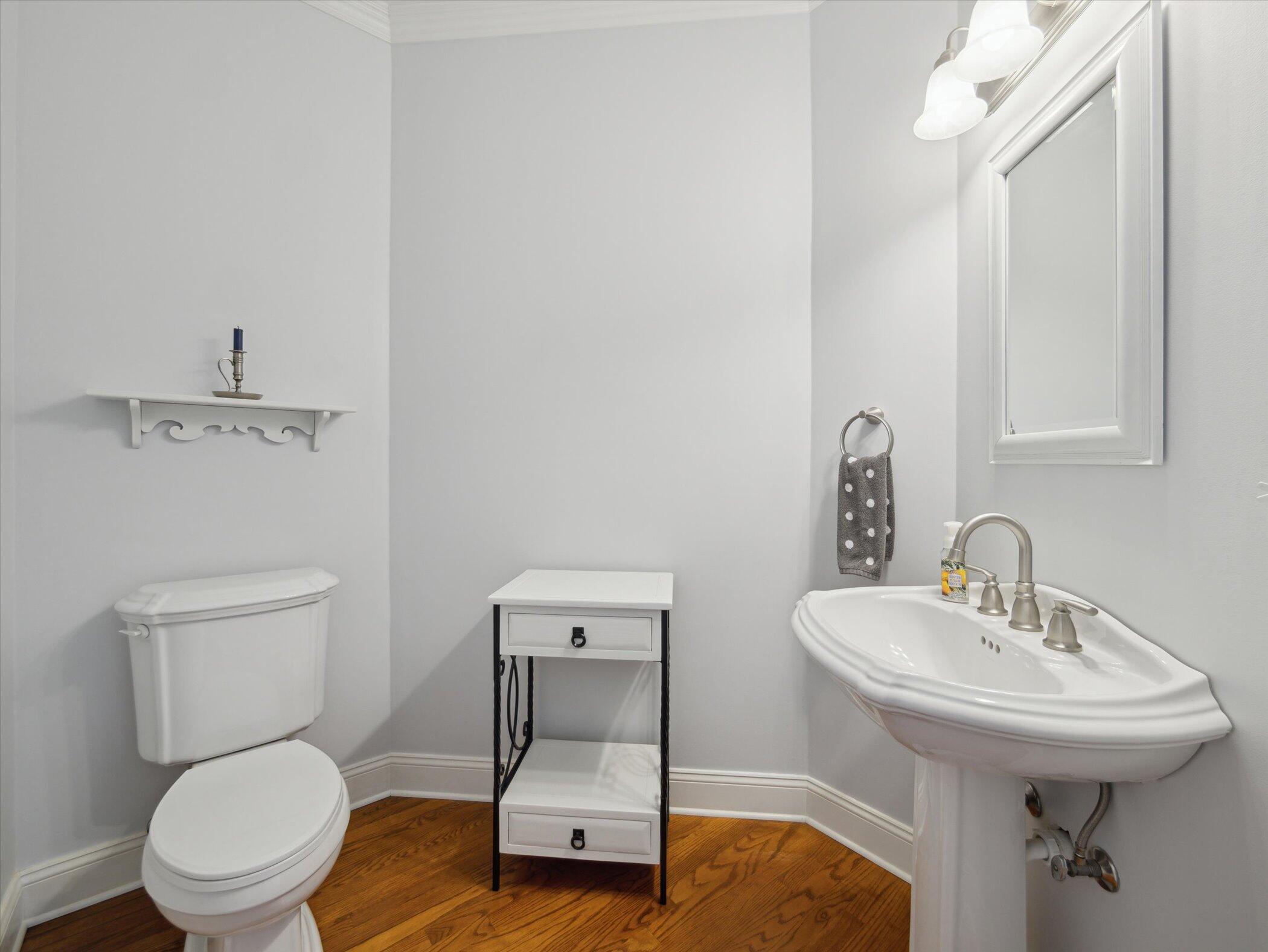 7140 Dell Road Saline, MI 48176 - Photo 23 of 68 23-7140-Dell-Rd-Saline-MI-48176-WindowSt