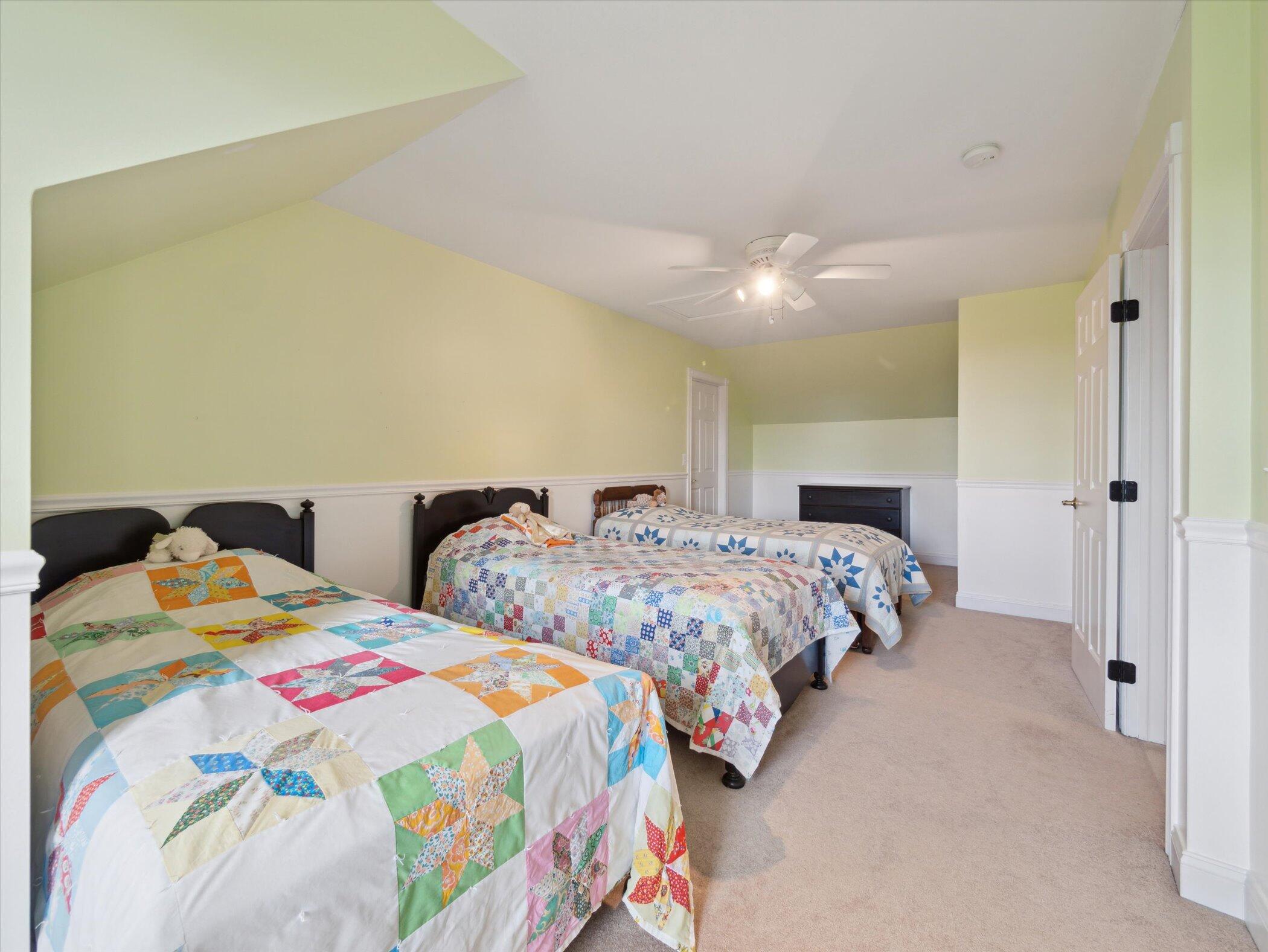 7140 Dell Road Saline, MI 48176 - Photo 40 of 68 41-7140-Dell-Rd-Saline-MI-48176-WindowSt