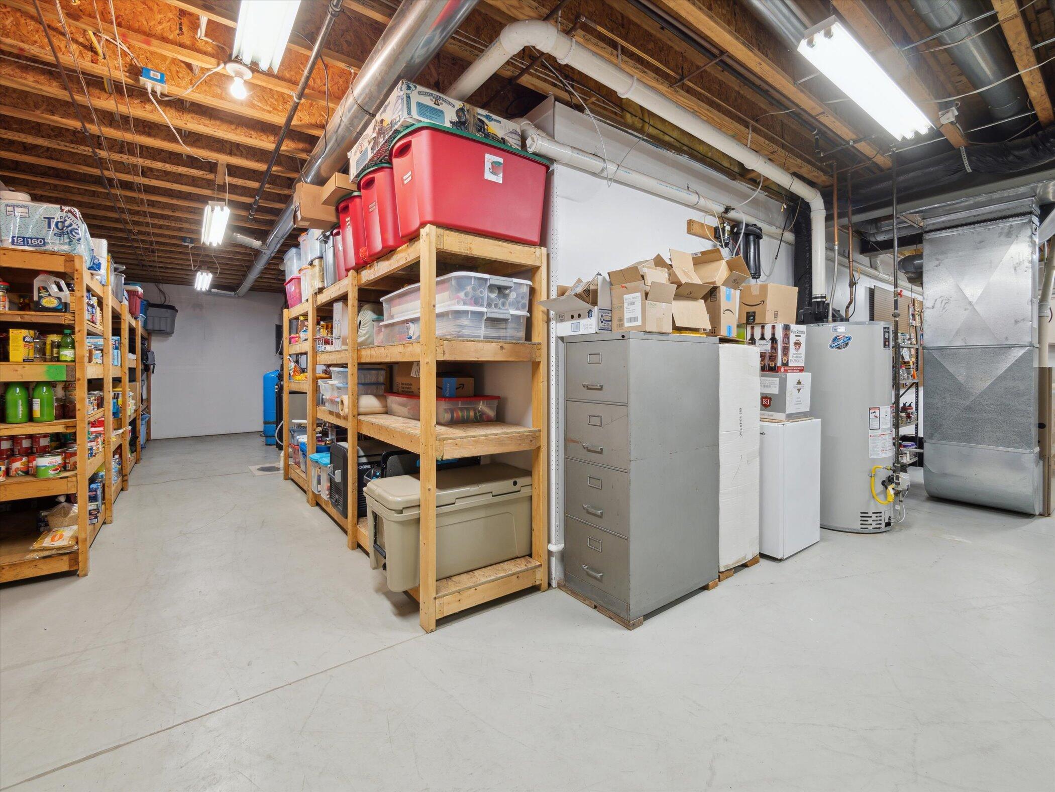 7140 Dell Road Saline, MI 48176 - Photo 48 of 68 45-7140-Dell-Rd-Saline-MI-48176-WindowSt