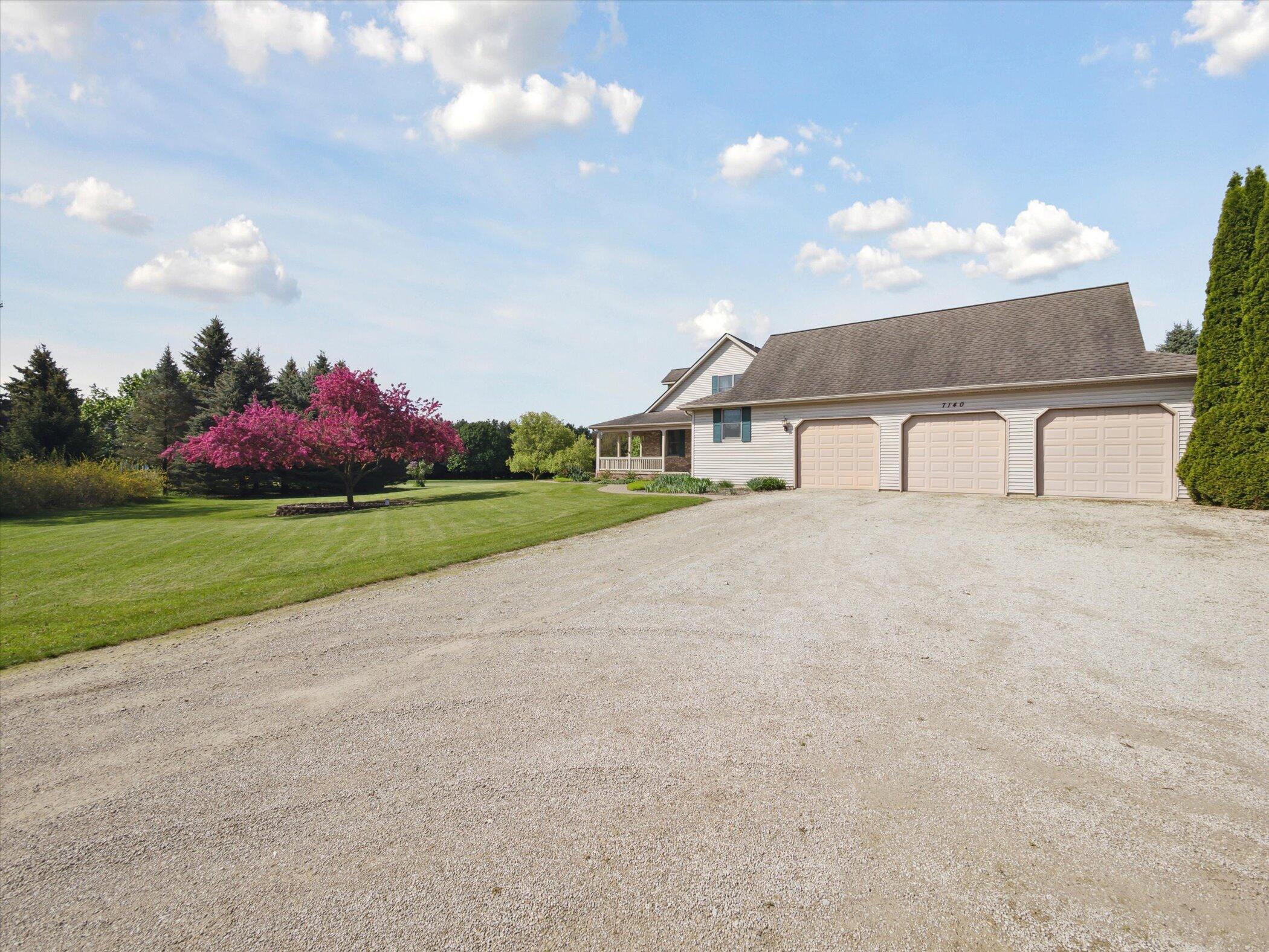 7140 Dell Road Saline, MI 48176 - Photo 49 of 68 50-7140-Dell-Rd-Saline-MI-48176-WindowSt