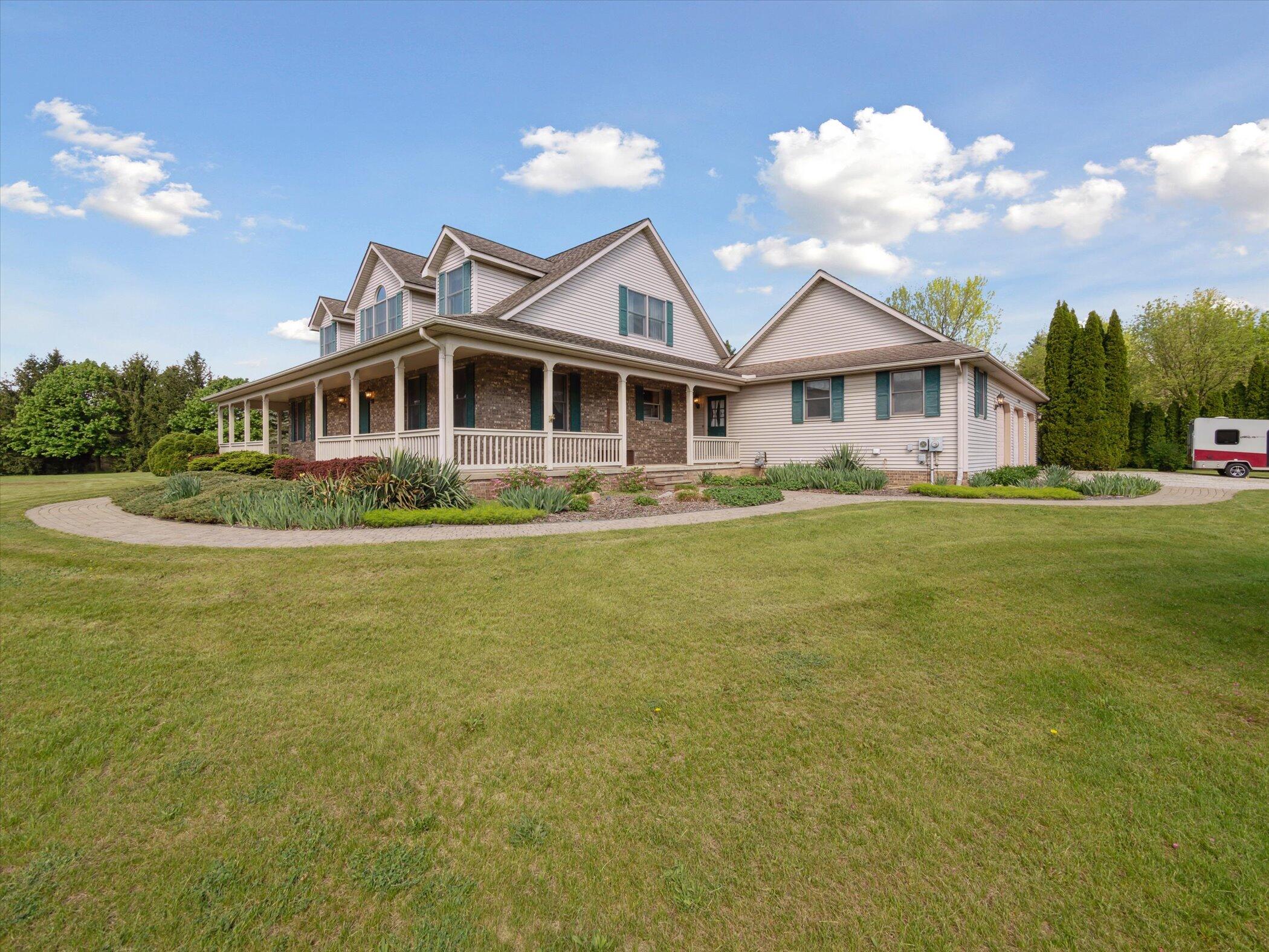 7140 Dell Road Saline, MI 48176 - Photo 5 of 68 04-7140-Dell-Rd-Saline-MI-48176-WindowSt