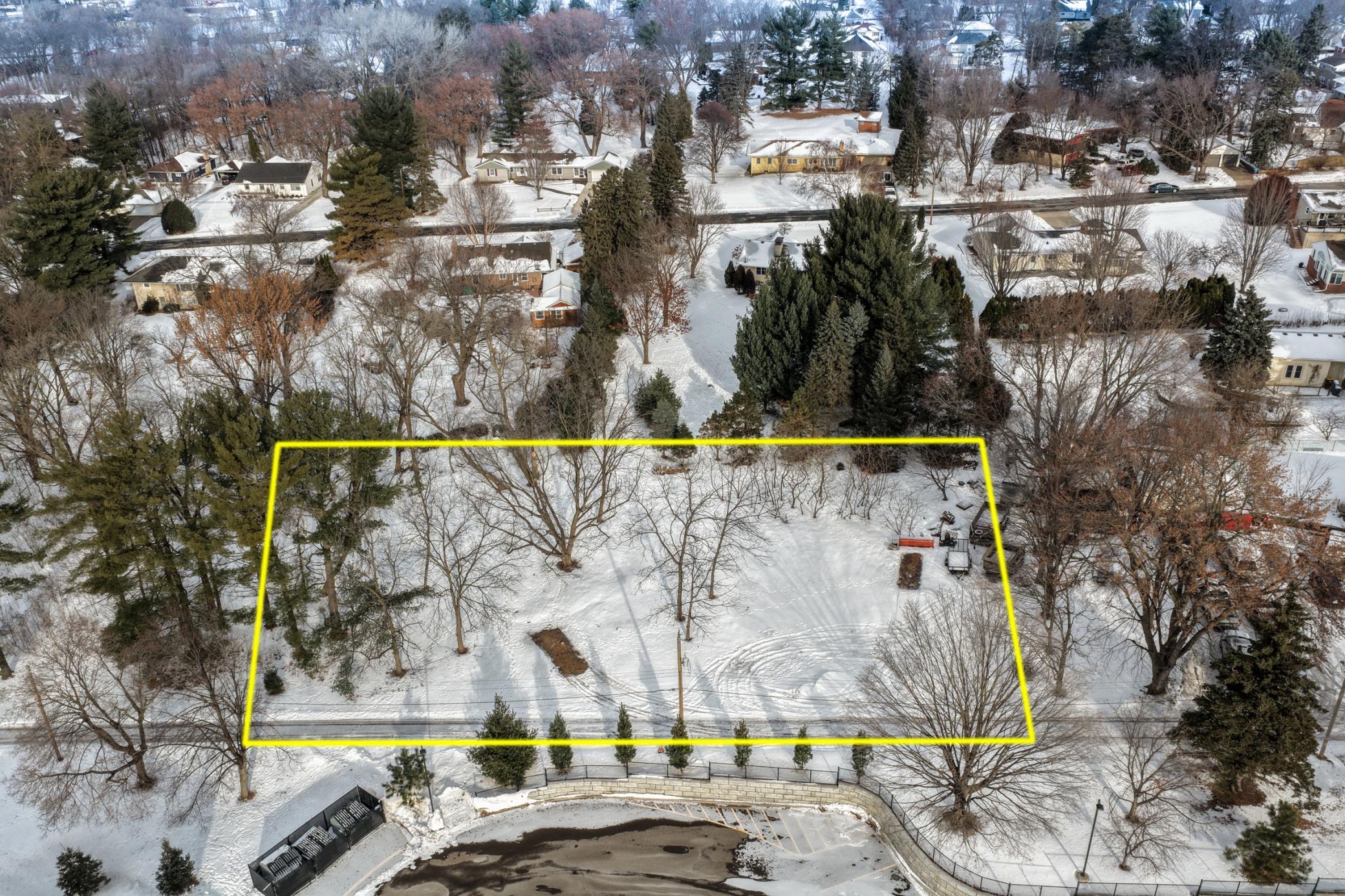 130 X Dodd Road Mendota Heights, MN 55118 - Photo 3 of 24