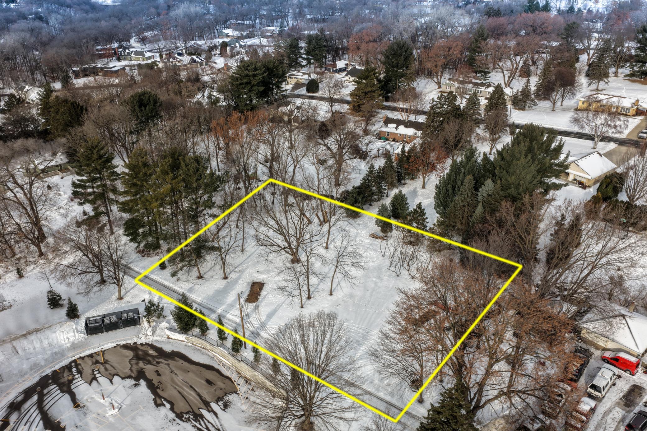 130 X Dodd Road Mendota Heights, MN 55118 - Photo 9 of 24