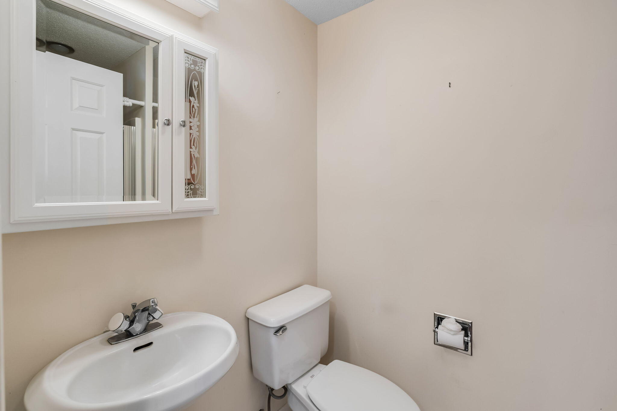 63 Kates Path Yarmouth Port, MA 02675 - Photo 37 of 55 Bath Room