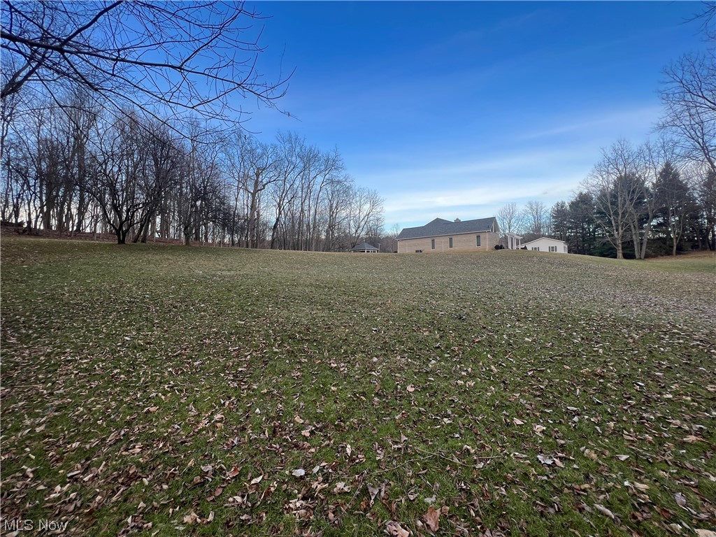 834 North Medina Line Road Akron, OH 44333 - Photo 7 of 40