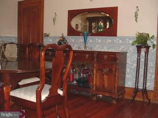 27 Grove Street Haddonfield, NJ 08033 - Photo 2 of 6 Gallery Image 2