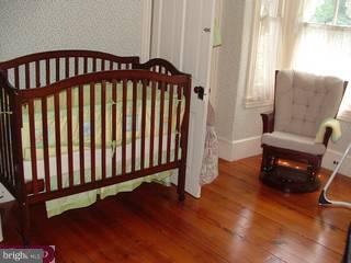 27 Grove Street Haddonfield, NJ 08033 - Photo 4 of 6 Gallery Image 4