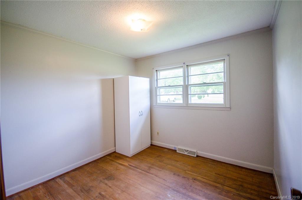 248 Ridgeline Road Union Grove, NC 28689 - Photo 12 of 37 Gallery Image 12