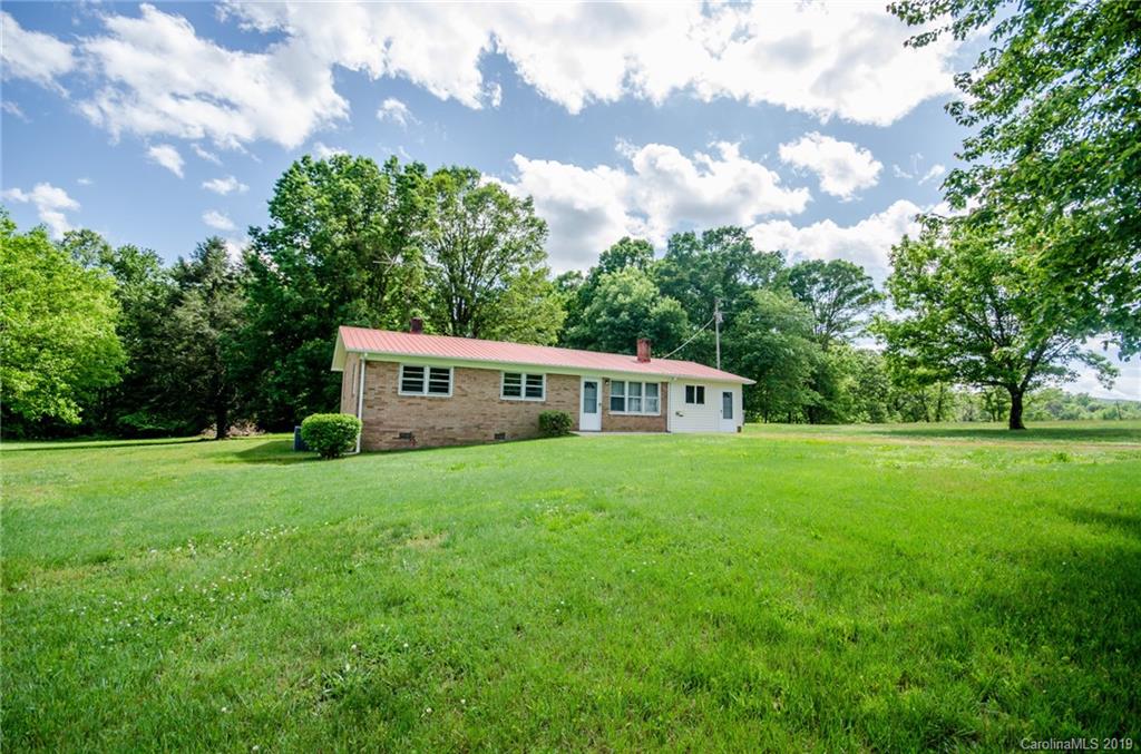 248 Ridgeline Road Union Grove, NC 28689 - Photo 3 of 37 Gallery Image 3
