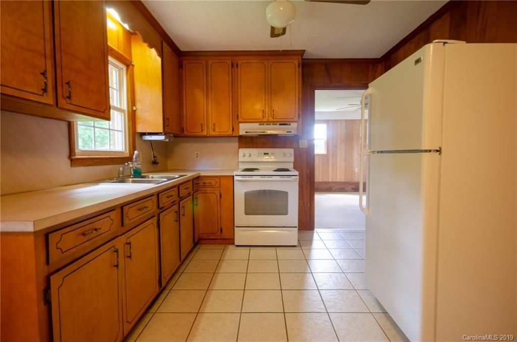 248 Ridgeline Road Union Grove, NC 28689 - Photo 21 of 37 Gallery Image 21