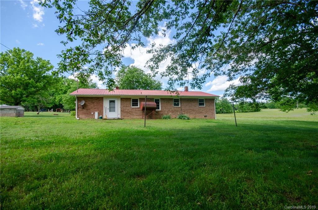 248 Ridgeline Road Union Grove, NC 28689 - Photo 31 of 37 Gallery Image 31