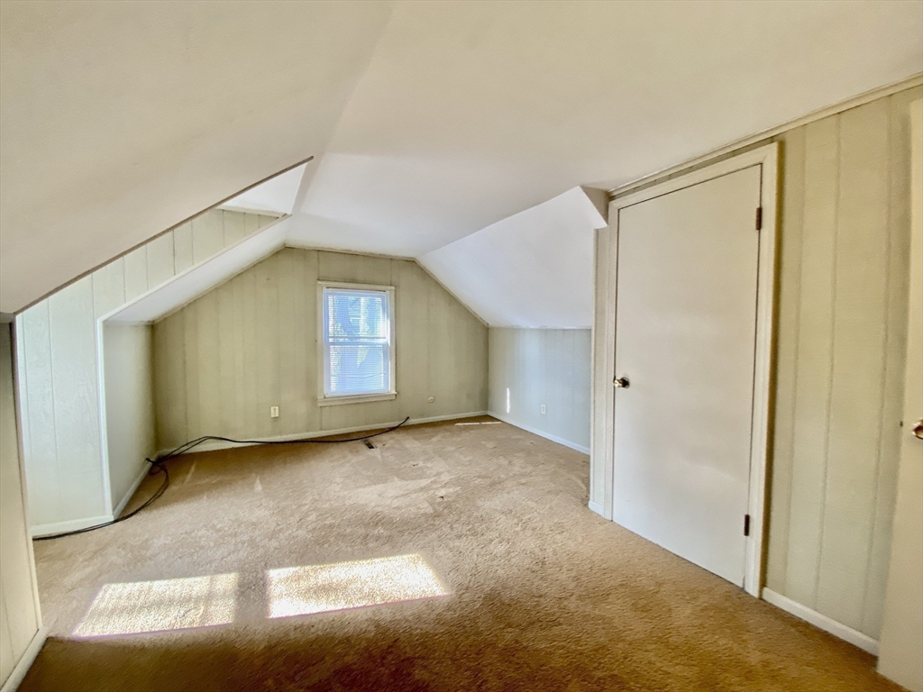 152 Carroll Street Springfield, MA 01108 - Photo 17 of 28