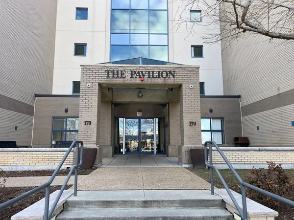 $3,750 | 170 Gore Street, Unit 412, Cambridge, MA 02141