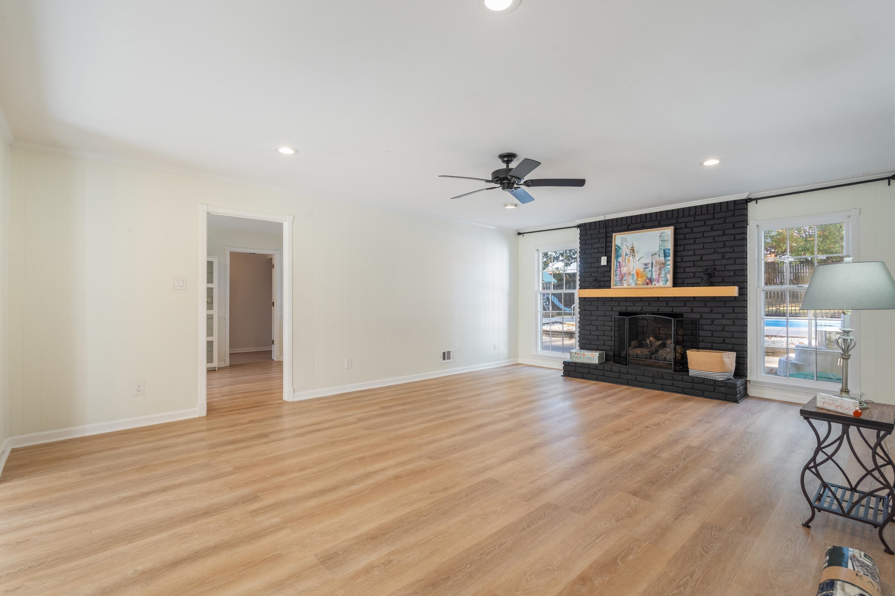 301 Dove Valley Road Collierville, TN 38017 - Photo 6 of 32 a view of room with furniture and wooden floor