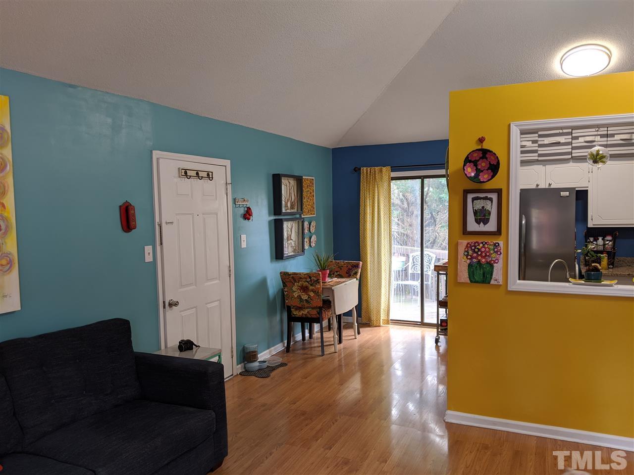 3626 Mill Run Raleigh, NC 27612 - Photo 6 of 22