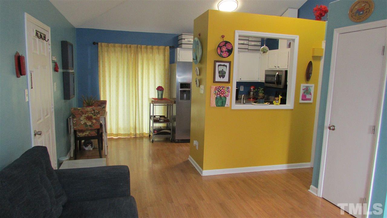 3626 Mill Run Raleigh, NC 27612 - Photo 7 of 22