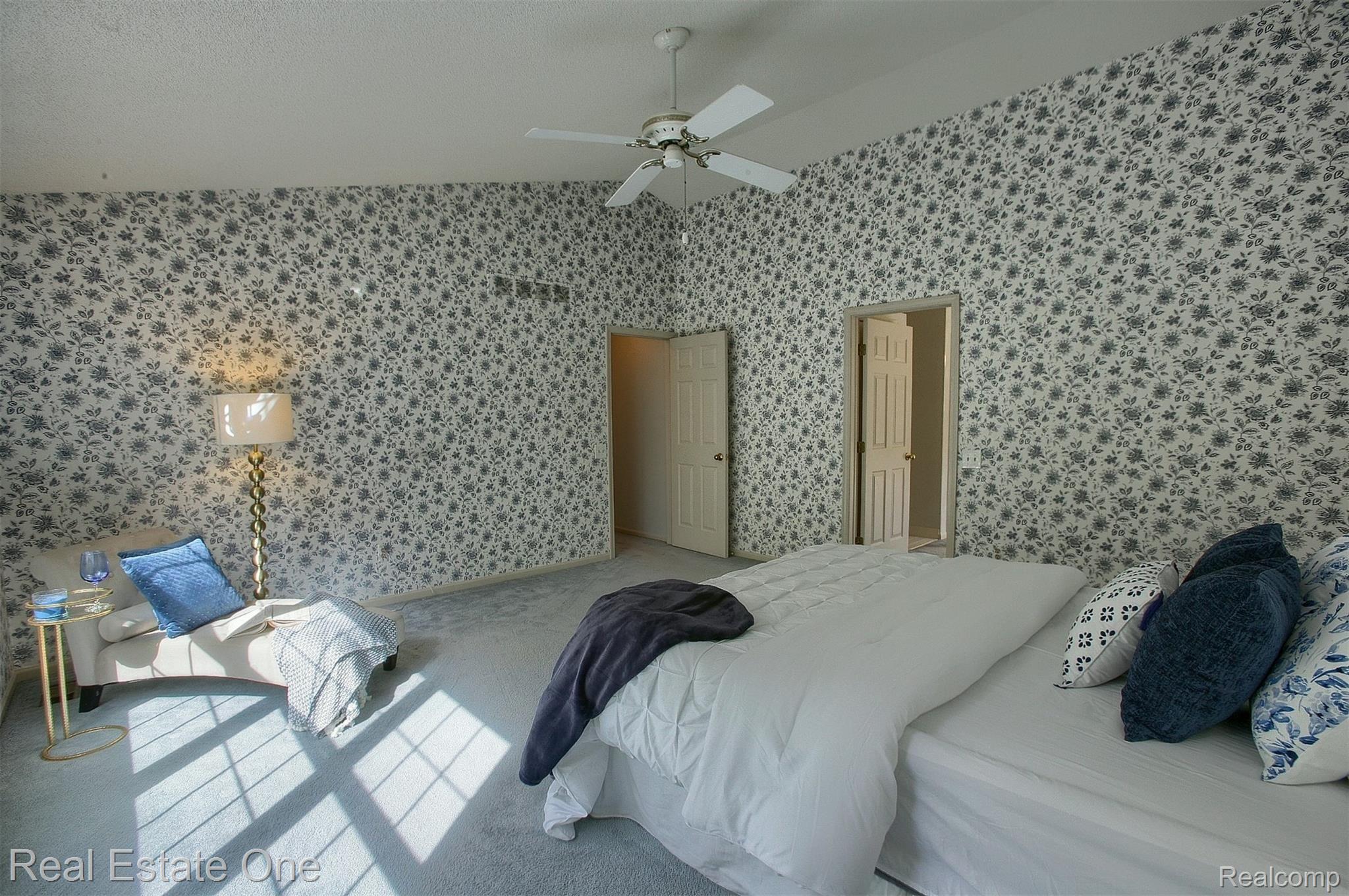 3260 Windwood Road West Bloomfield, MI 48324 - Photo 24 of 41 24-Master Bedroom 2nd View.jpg