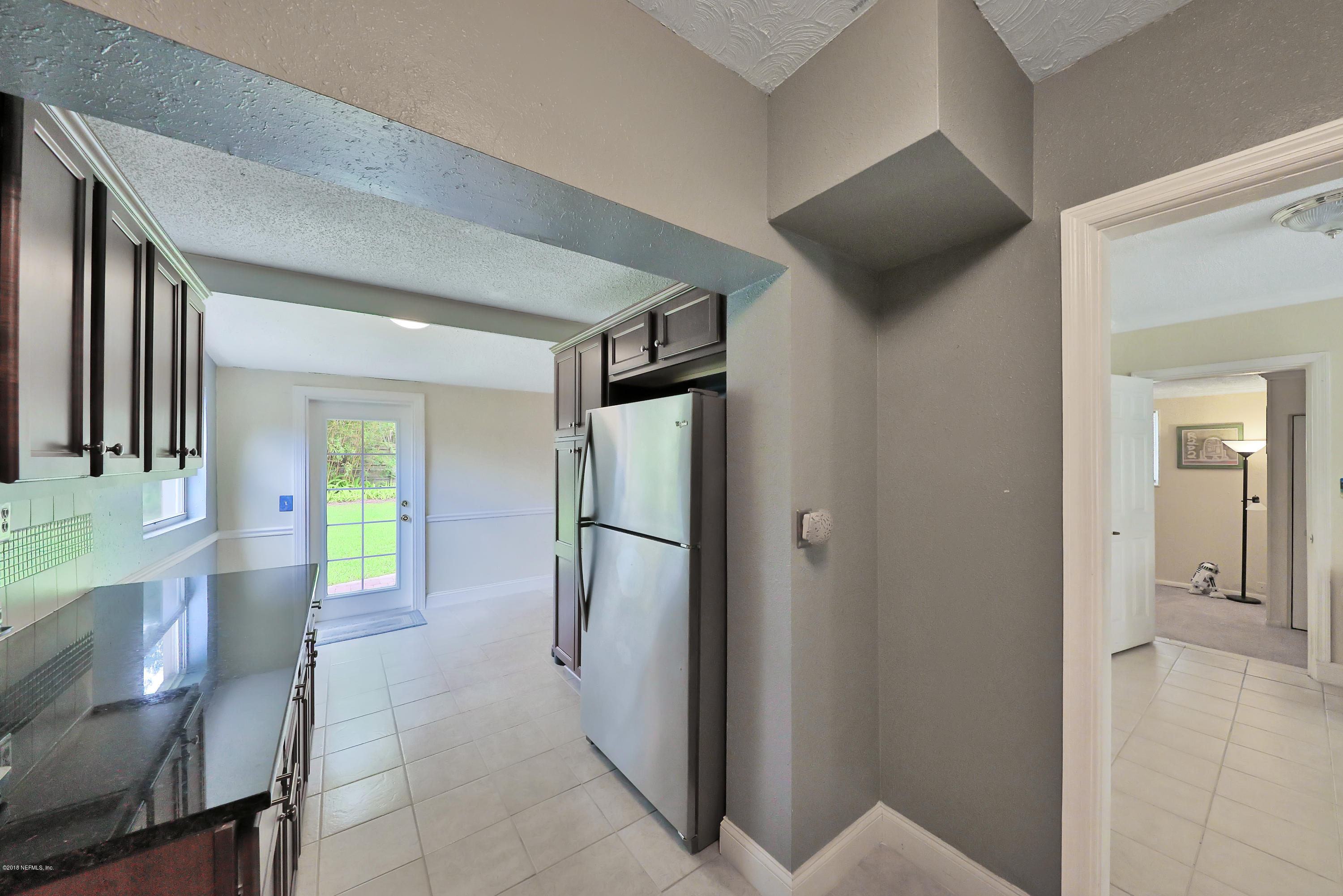 5630 Temple Road Jacksonville, FL 32207 - Photo 12 of 21 966A5920
