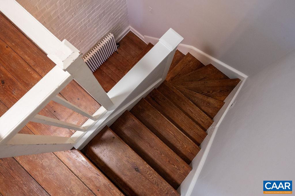 631 Old Rectory Lane Fork Union, VA 23055 - Photo 34 of 65 a view of an oven