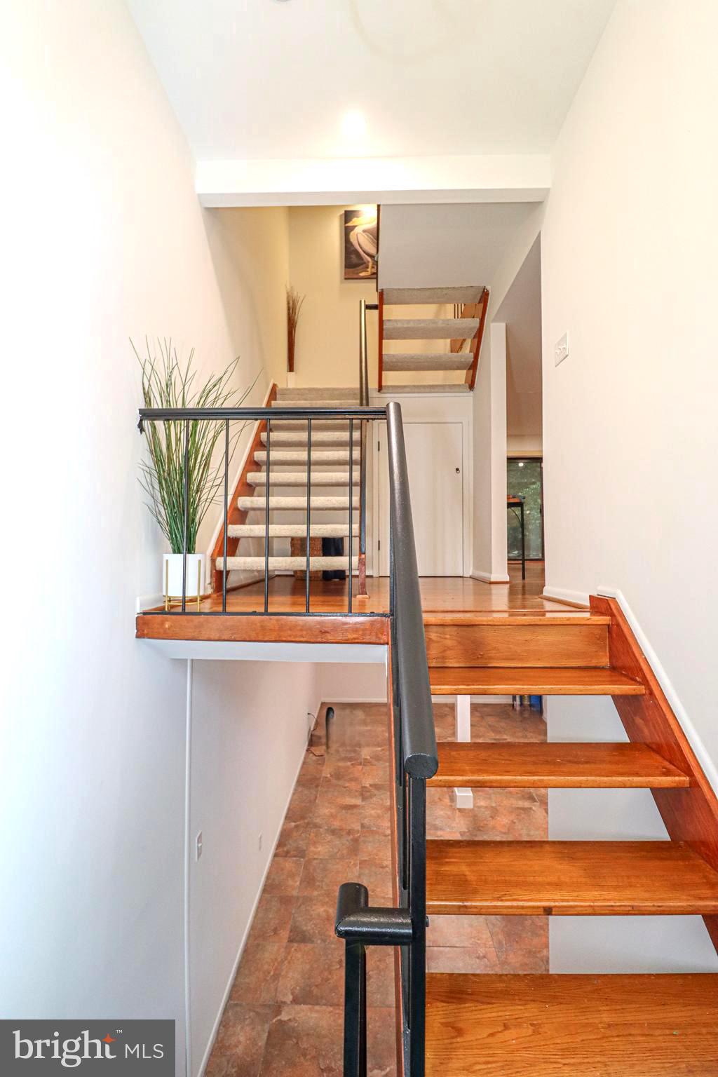 9212 Three Oaks Drive Silver Spring, MD 20901 - Photo 5 of 63