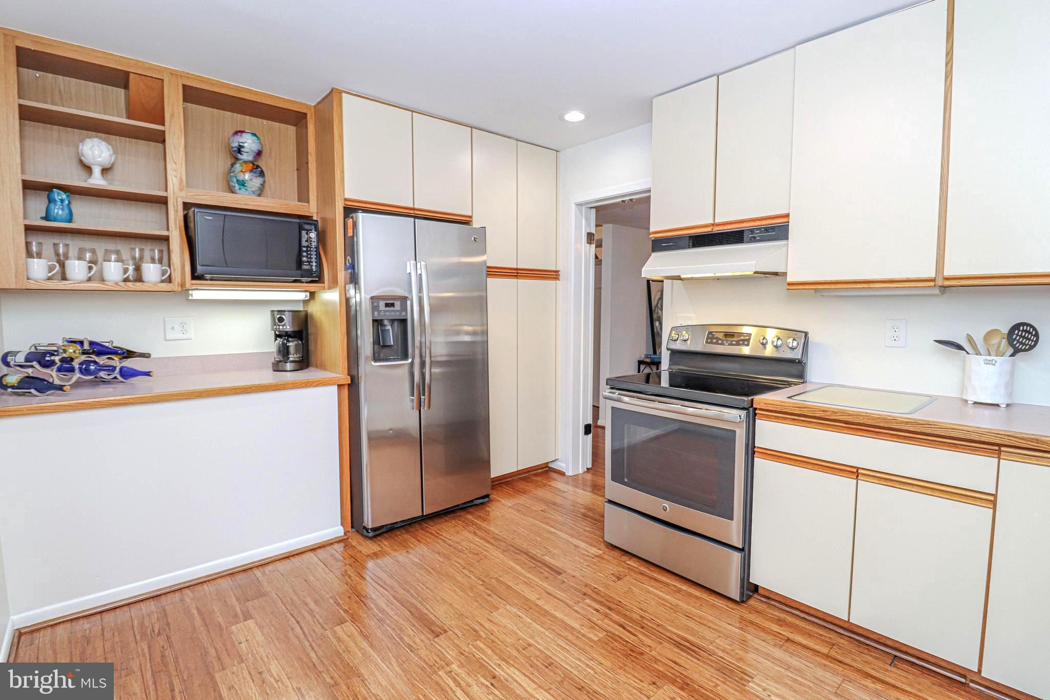 9212 Three Oaks Drive Silver Spring, MD 20901 - Photo 8 of 63