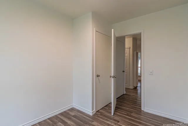 $1,295 | 6142 Lawn Valley Drive, San Antonio, TX 78242