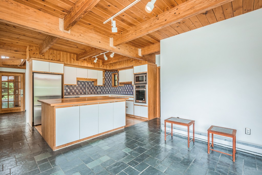 346 Boston Road Groton, MA 01450 - Photo 7 of 30
