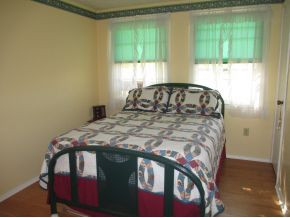 103 Sheets Hollow Road Johnson City, TN 37601 - Photo 7 of 23 Guest room