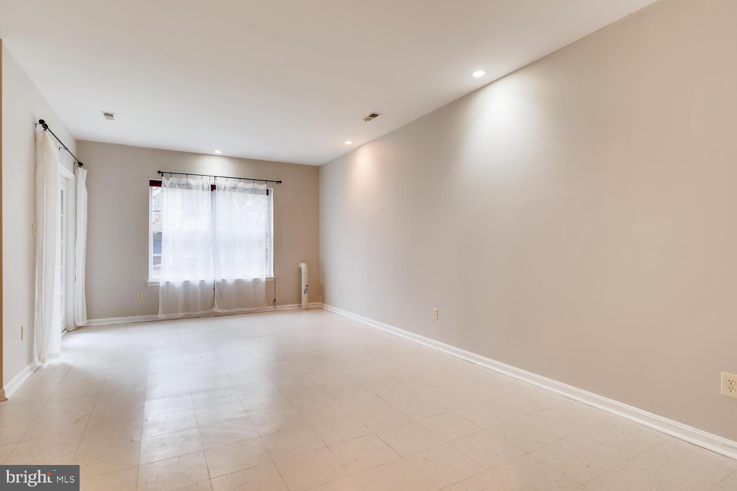 512 Kinsale Road Lutherville-Timonium, MD 21093 - Photo 23 of 37 Lower level family room
