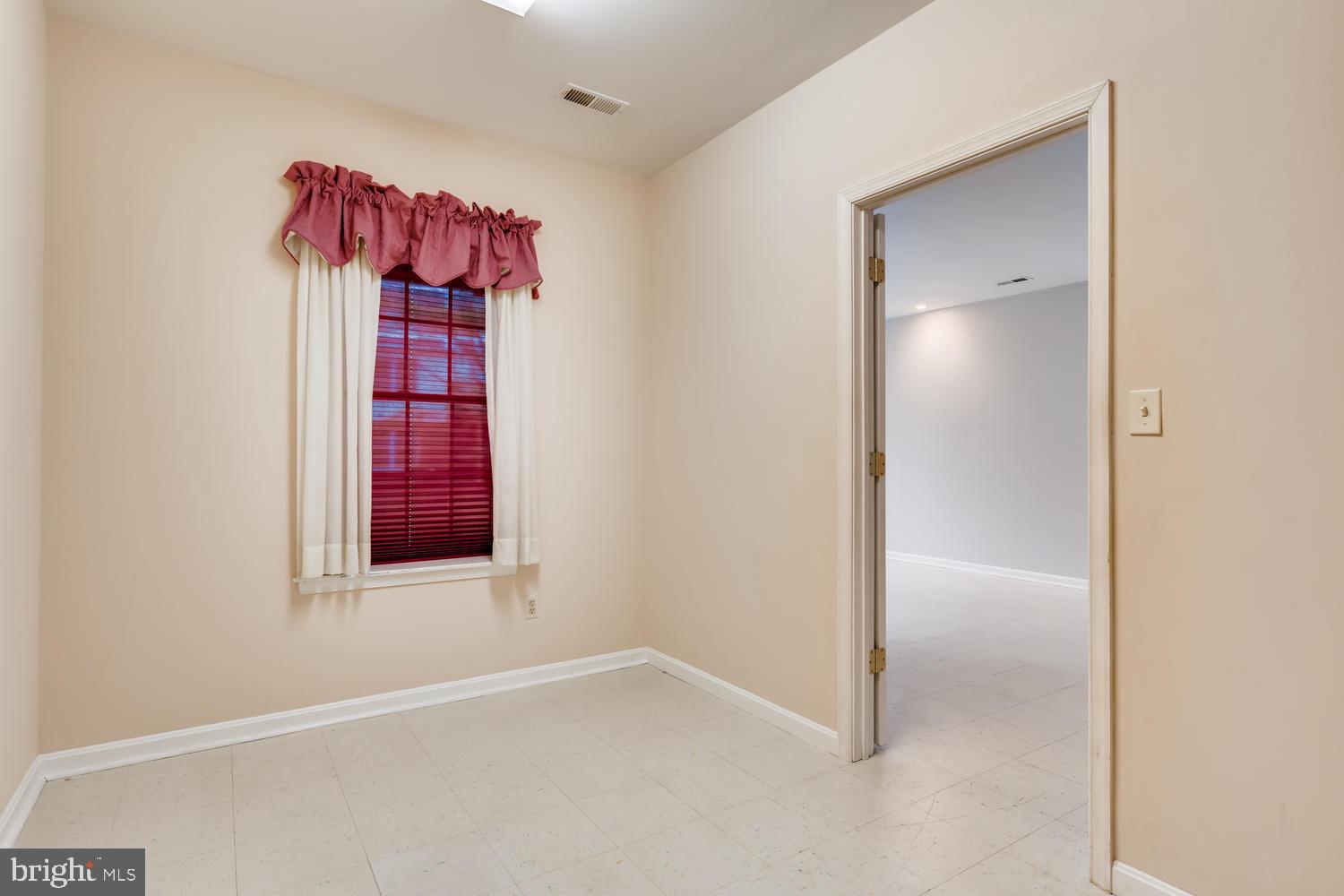 512 Kinsale Road Lutherville-Timonium, MD 21093 - Photo 29 of 37 Lower level workroom/ possible bedroom