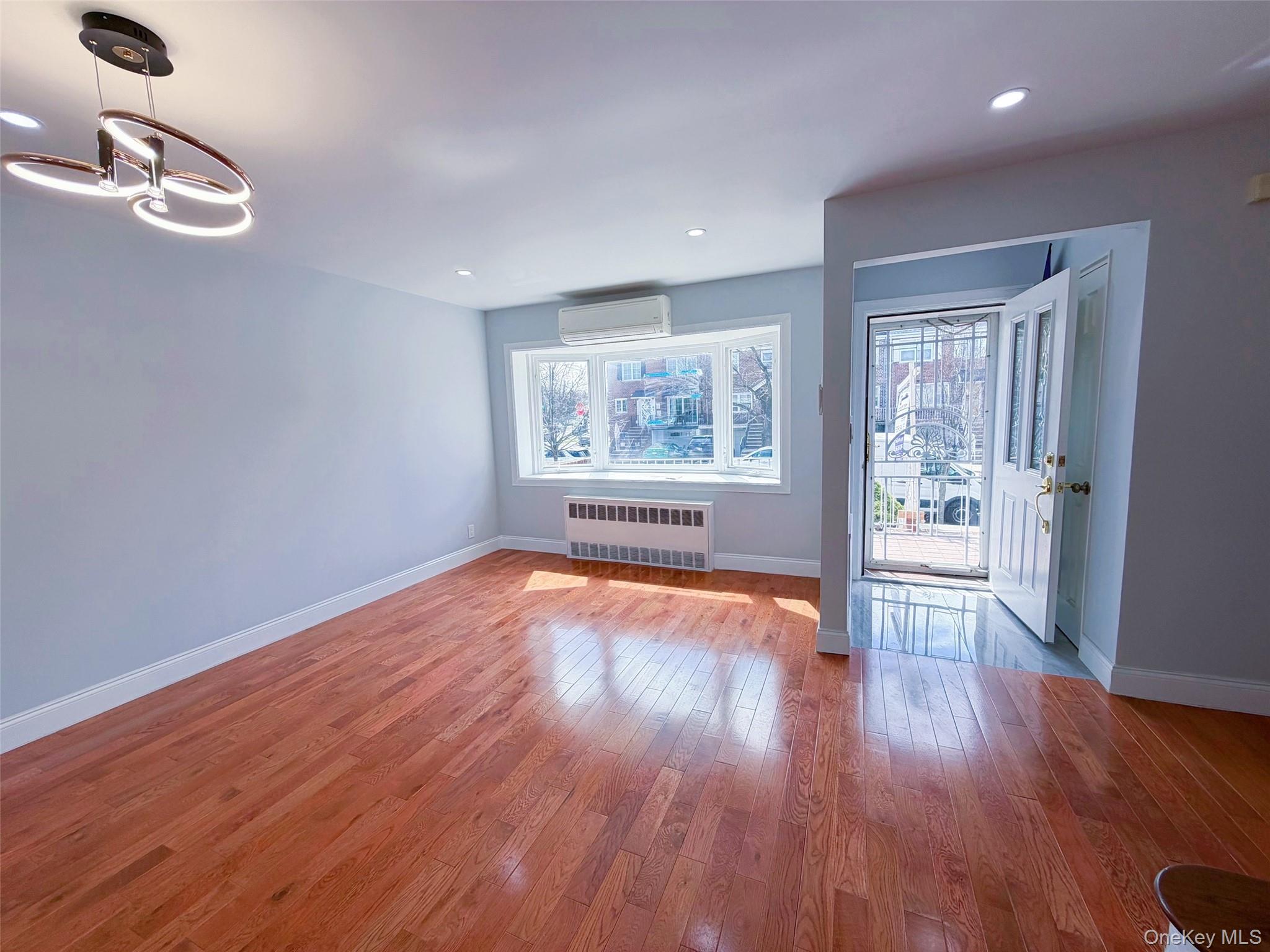 166-65 17th Road Queens, NY 11357 - Photo 7 of 16