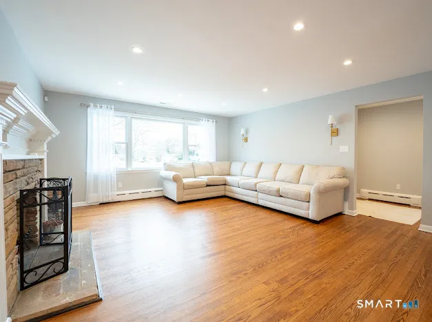 $3,800 | 15 Ridgebrook Drive, Bridgeport, CT 06606