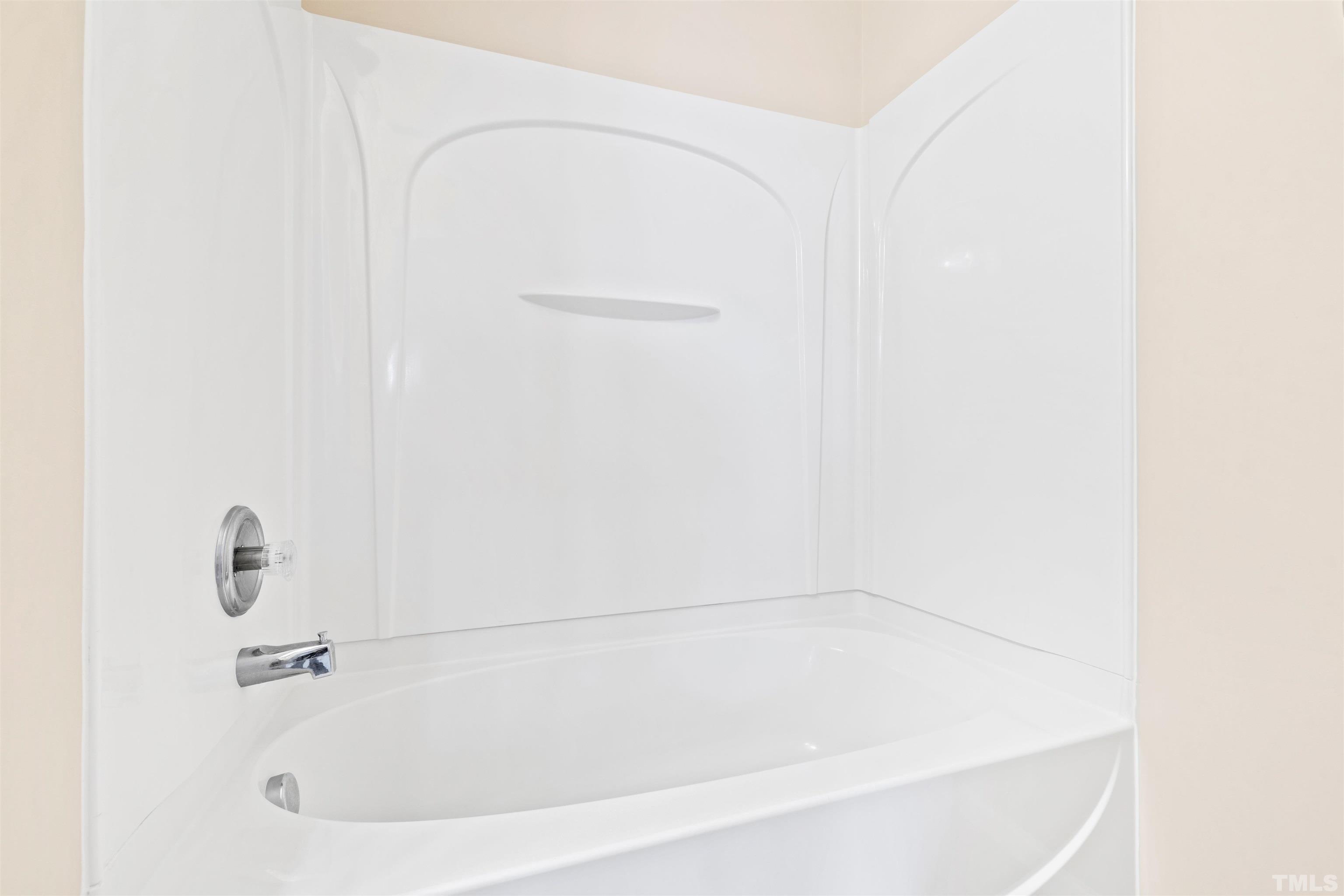 2962 Casona Way Raleigh, NC 27616 - Photo 31 of 40 a close up of a bathtub