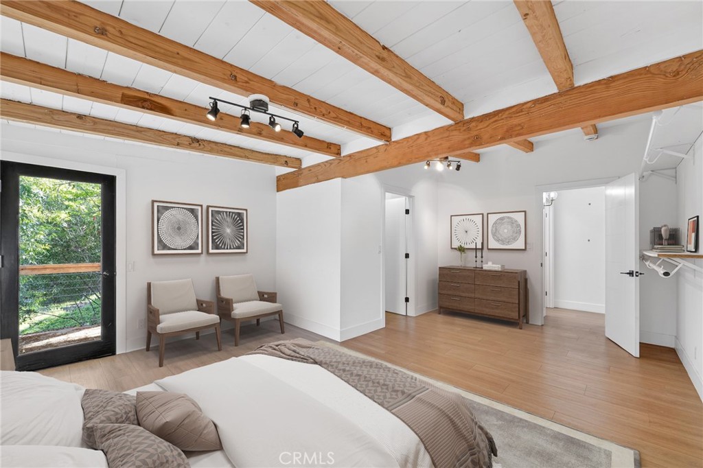 6324 Grape Place Los Angeles, CA 90068 - Photo 25 of 40