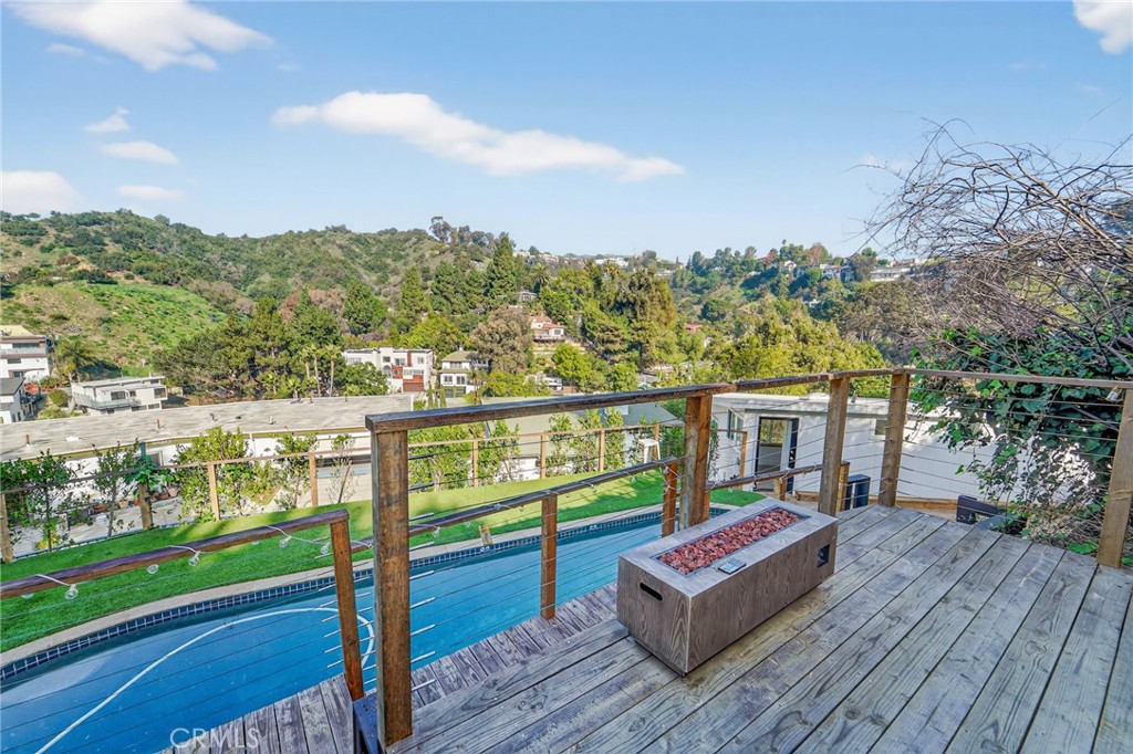 6324 Grape Place Los Angeles, CA 90068 - Photo 39 of 40