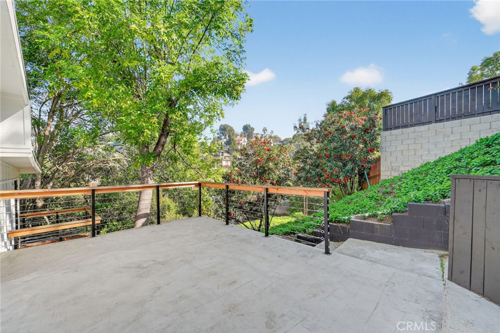 6324 Grape Place Los Angeles, CA 90068 - Photo 40 of 40