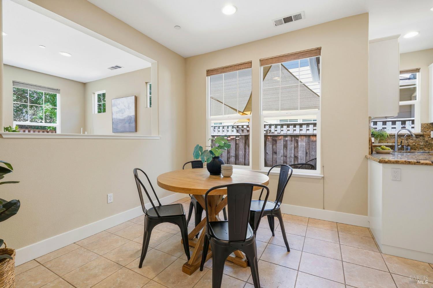 24 Bonsai Court San Rafael, CA 94903 - Photo 14 of 40