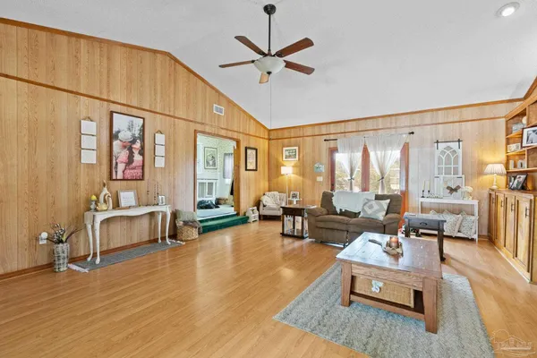 $209,000 | 1705 Poplar Street, Flomaton, AL 36441