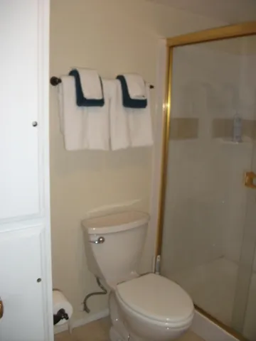 $4,250 | 49181 Eisenhower Drive, Indio, CA 92201