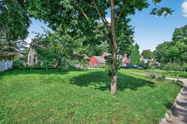 $229,000 | 3966 Brunswick Avenue South, St. Louis Park, MN 55416