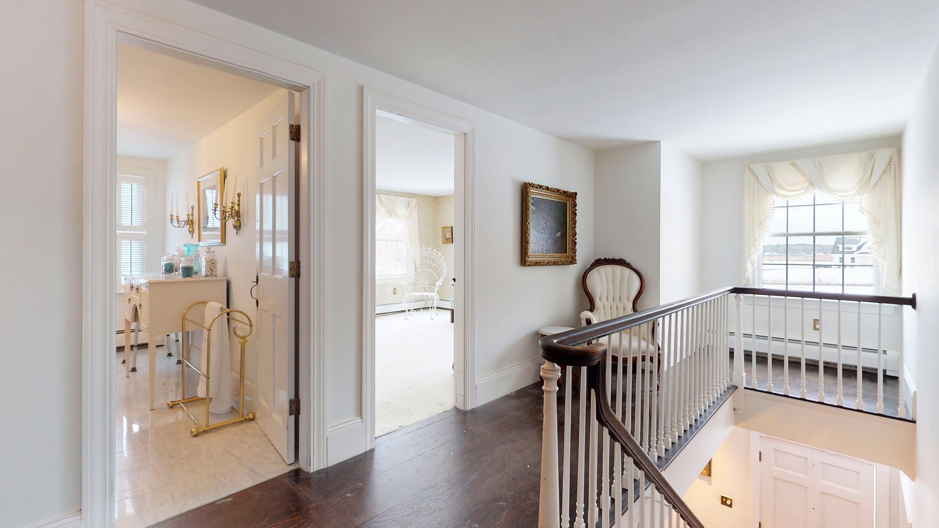 75 Winnocks Neck Road Scarborough, ME 04074 - Photo 52 of 70 2ND FLOOR HALLWAY (3)