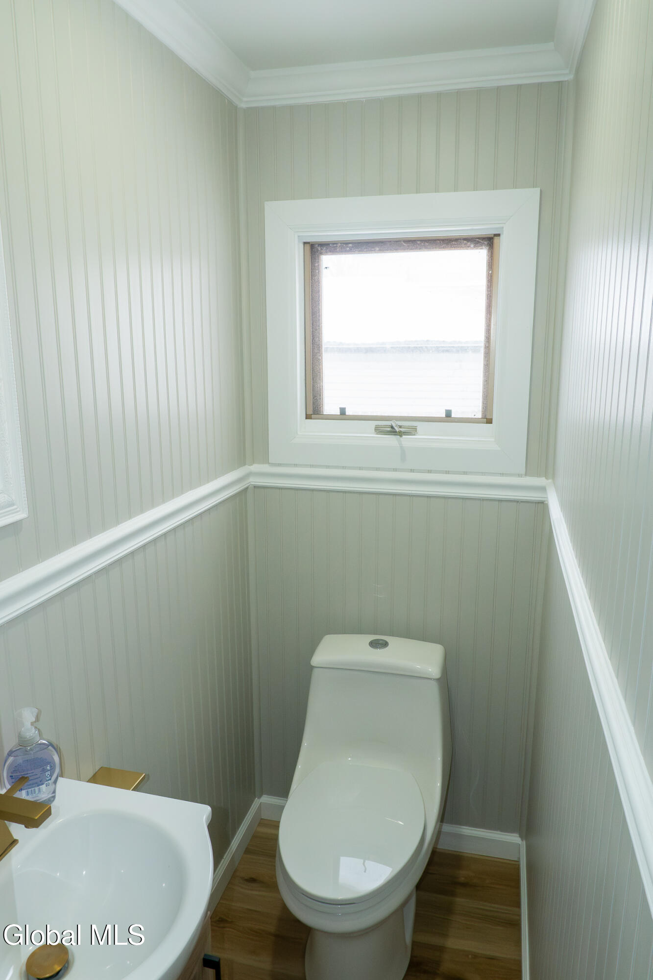 126 Manchester Road Schenectady, NY 12304 - Photo 14 of 39 14