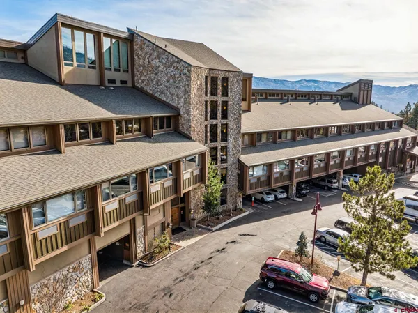 $425,000 | 314 Tamarron Drive, Unit 321/323, Durango, CO 81301