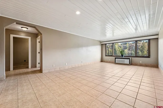 $425,000 | 314 Tamarron Drive, Unit 321/323, Durango, CO 81301