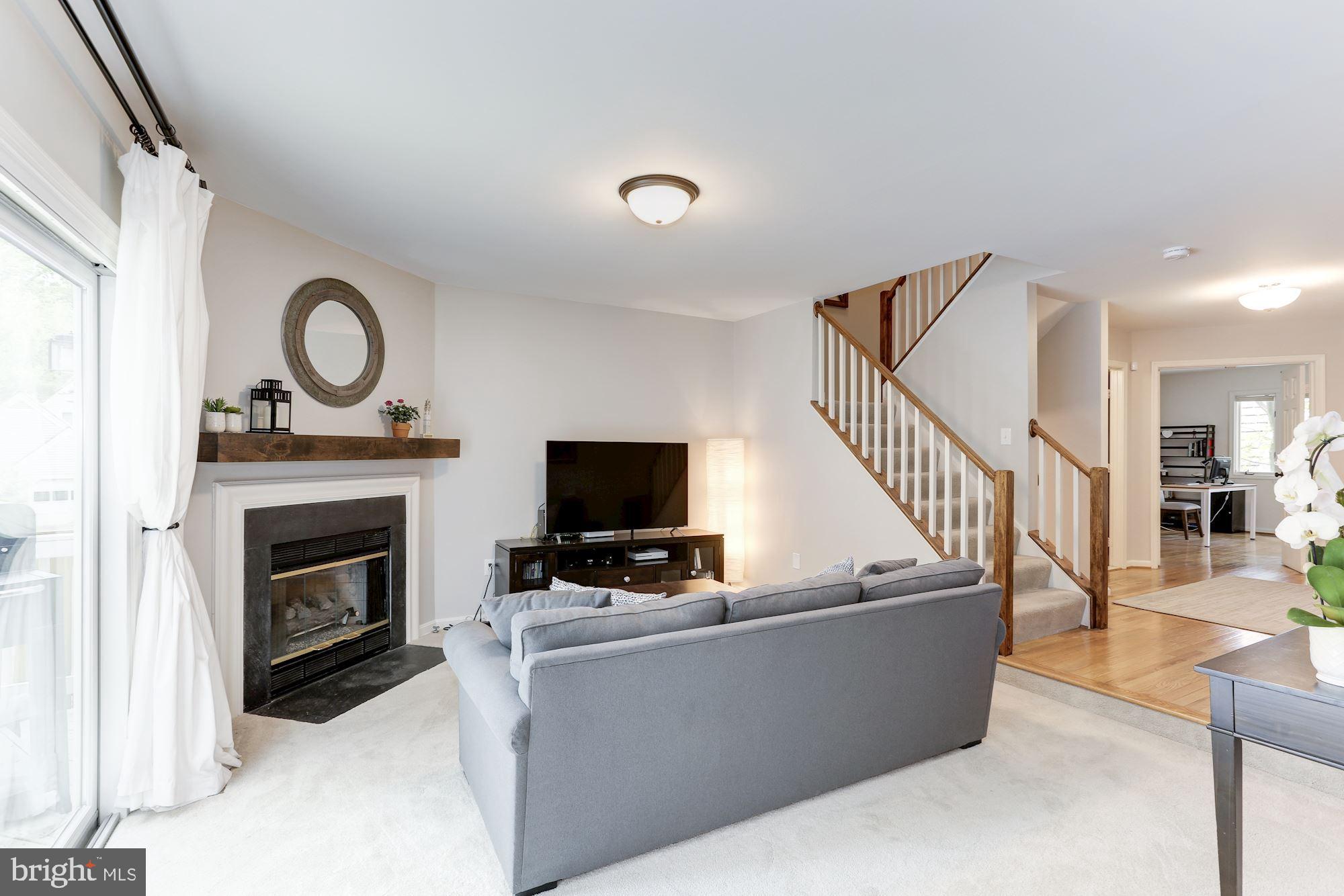 1320 Wedgewood Manor Way Reston, VA 20194 - Photo 14 of 57