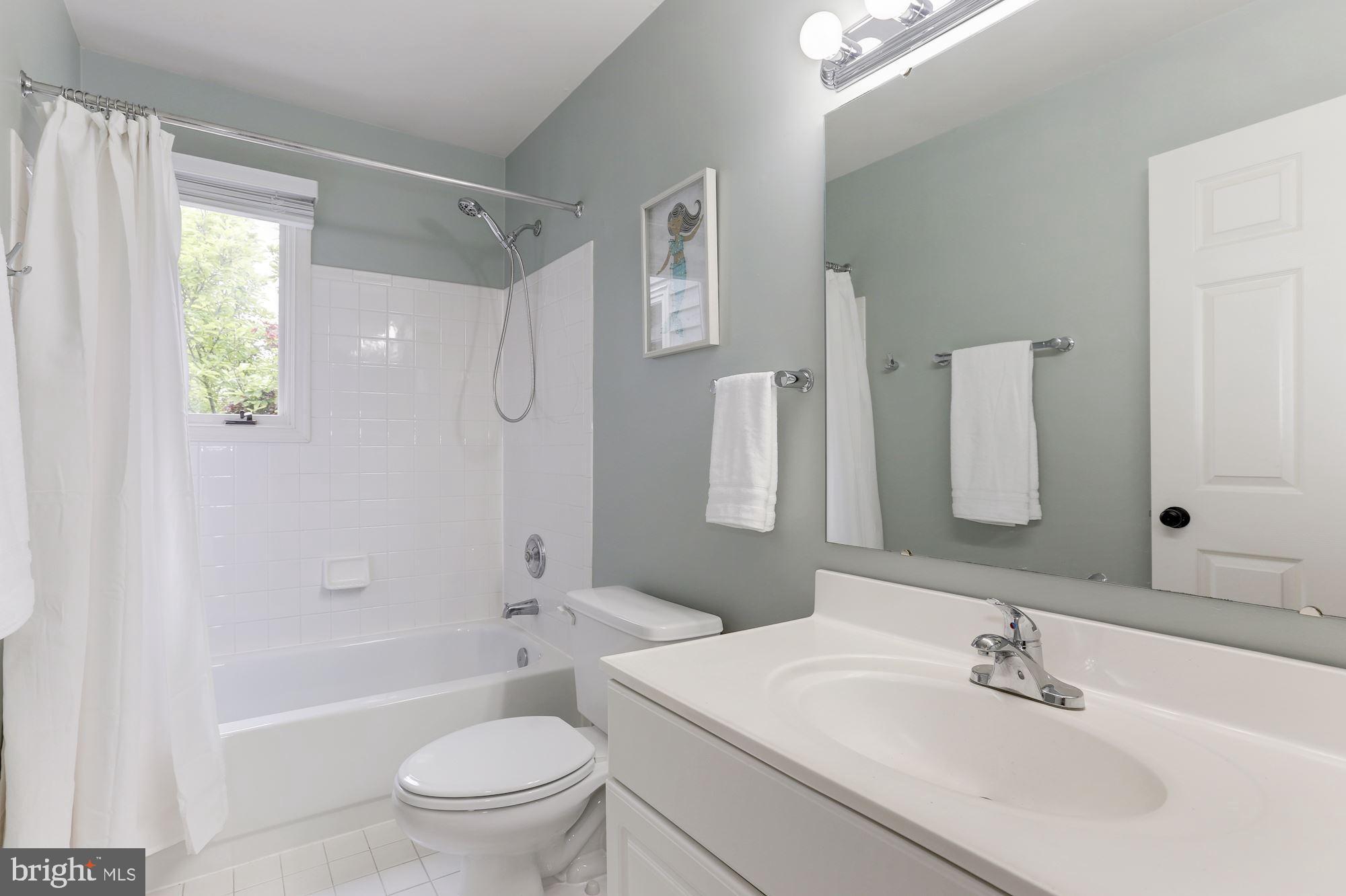 1320 Wedgewood Manor Way Reston, VA 20194 - Photo 40 of 57