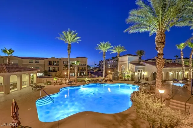 $485,000 | 2555 Hampton Road, Unit 8202, Henderson, NV 89052
